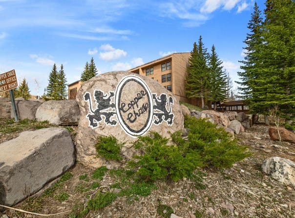 150 W Ridgeview St, Brian Head, UT 84719