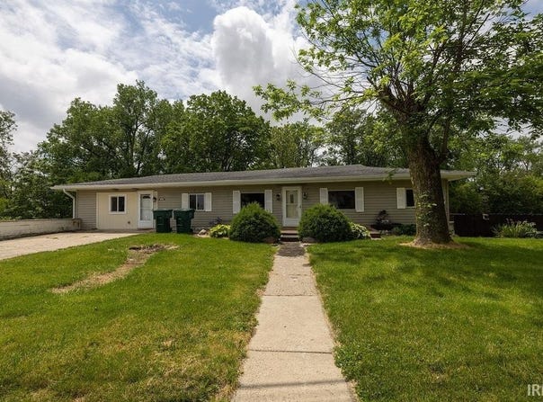 3529 S Walnut Street, Muncie, IN 47304