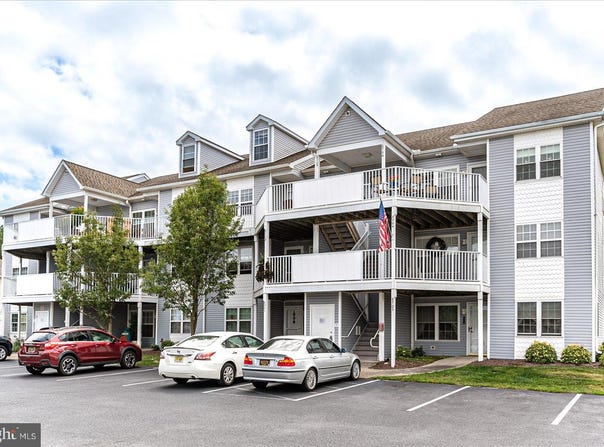 37494 PETTINARO DRIVE, OCEAN VIEW, DE 19970