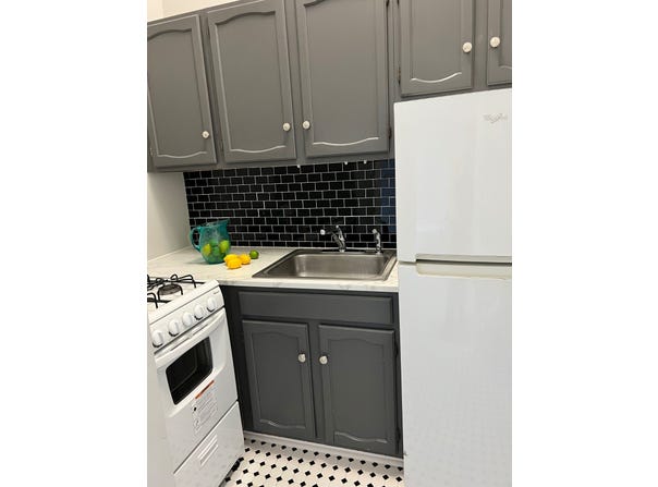 132 Jay St., Schenectady, NY 12305