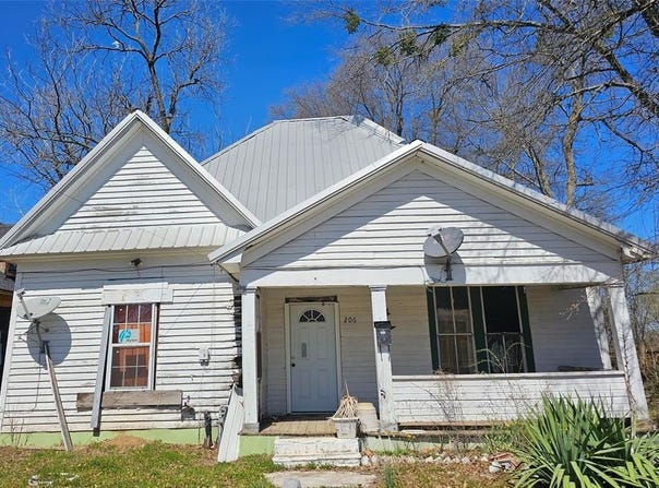 206 Plum, Paris, TX 75460