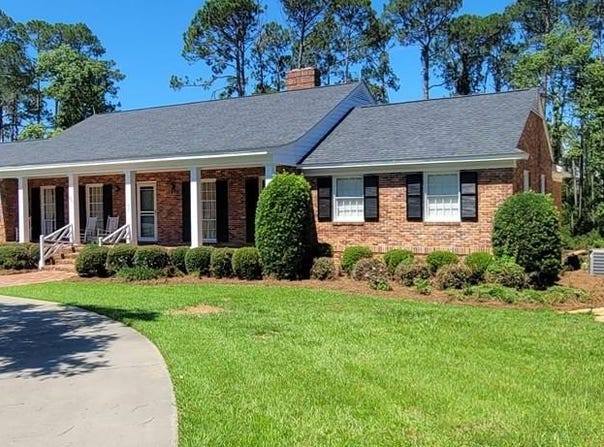 901 Chester Avenue, Douglas, GA 31533