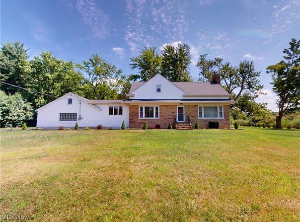 11637 Ravenna Road, Chardon, OH 44024