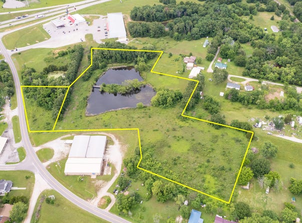 W Pine St, Phillipsburg, MO 65722