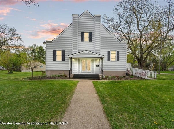 1940 Hall Street, Holt, MI 48842