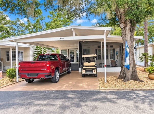 6218 Carl Shepard Dr, Ruskin, FL 33570