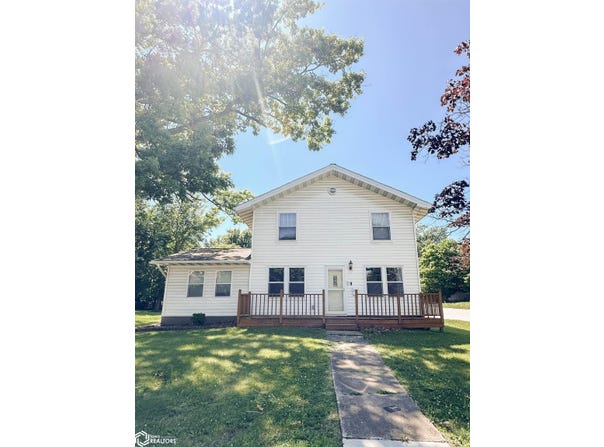 307 N Washington Street, Bloomfield, IA 52537