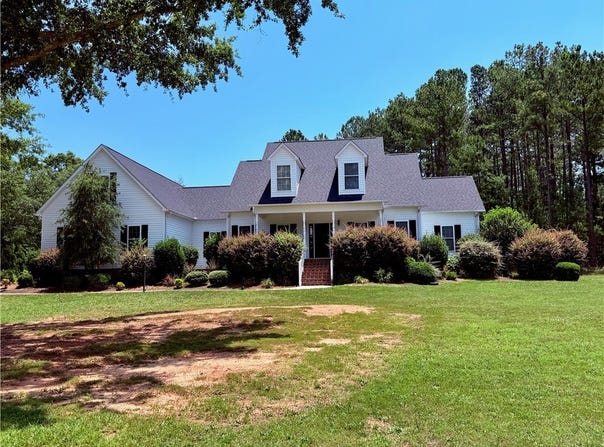 102 Blue Barker Road, Honea Path, SC 29654