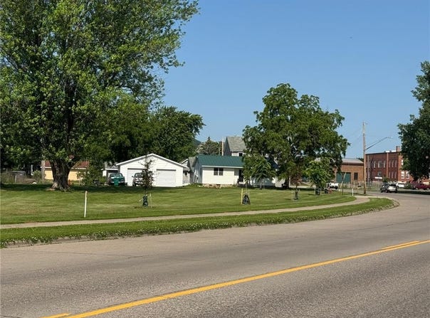 Lot 1 Block 2 Hiawatha Drive E, Wabasha, MN 55981