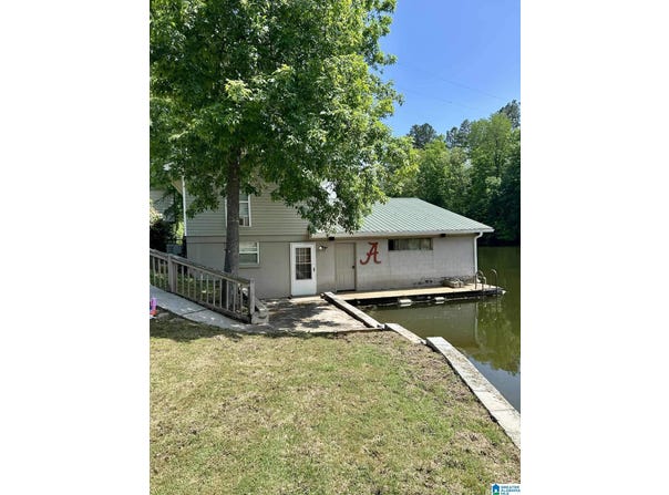 174 COUNTY ROAD 741, CLANTON, AL 35046