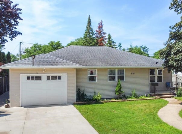 535 N BADGER Avenue, APPLETON, WI 54914