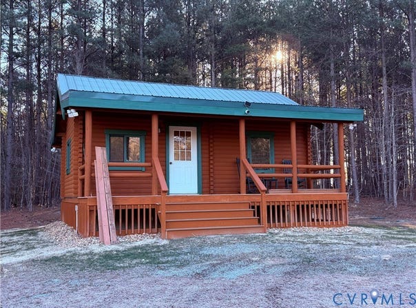 1692 Edmunds Road, Gretna, VA 24557