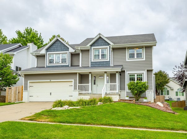 380 59th Street, West Des Moines, IA 50266