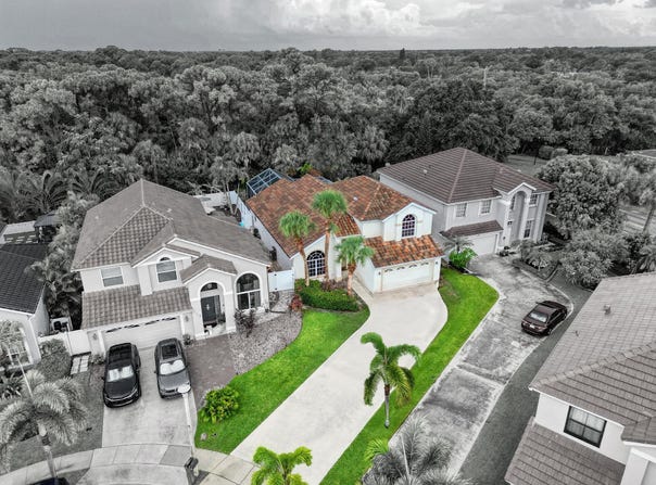 110 Pennock Trace Drive, Jupiter, FL 33458
