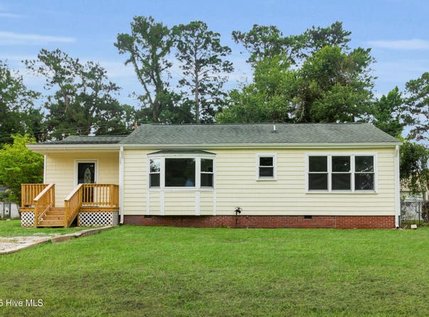 127 Beaufort Drive, Havelock, NC 28532