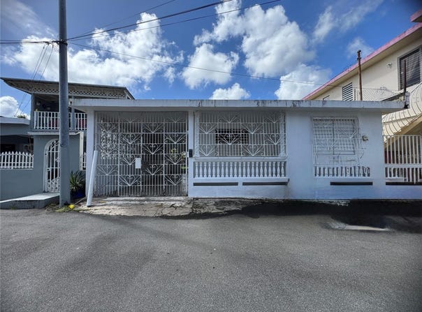 121 CALLE HERMANDAD INTERIOR, GUAYNABO, 00965