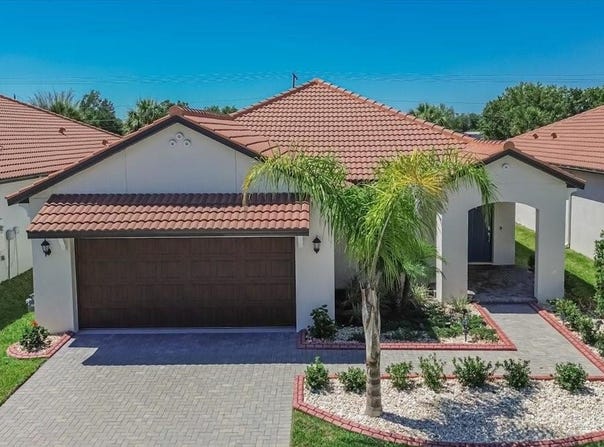 17410 HOLLY WELL Avenue, WIMAUMA, FL 33598