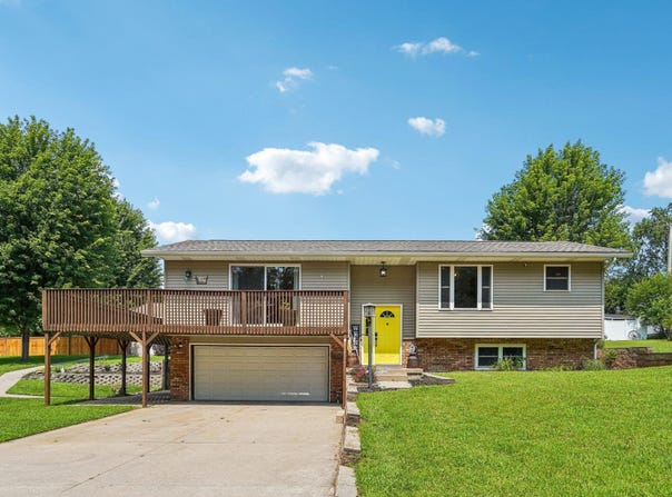 519 W Burns Street, Portage, WI 53901