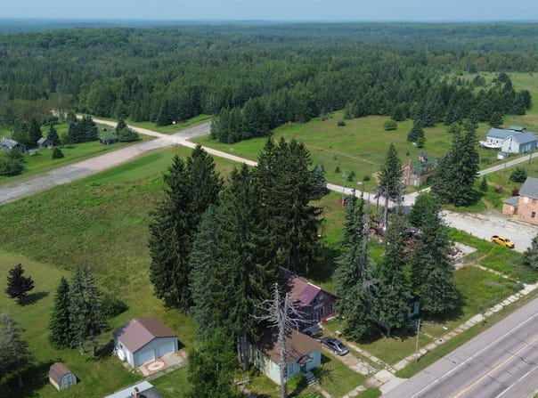 4395 N State 77, Germfask, MI 49836