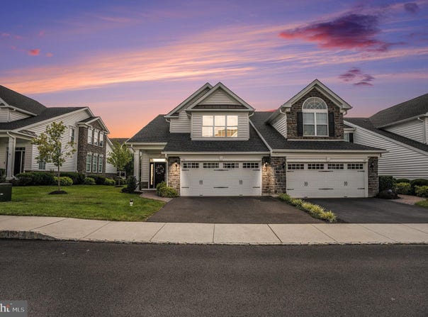 31 FERN DRIVE, YARDLEY, PA 19067