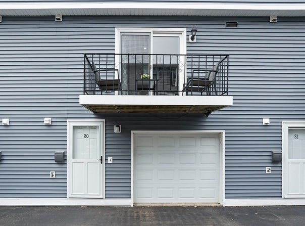 1221 Pawtucket Blvd, Lowell, MA 01854
