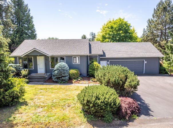 111 APPLEMAN Dr, CastleRock, WA 98611