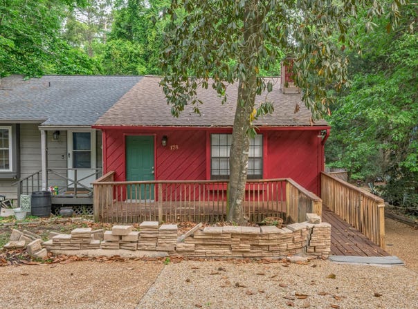 178 Parkbrook Circle, Tallahassee, FL 32301