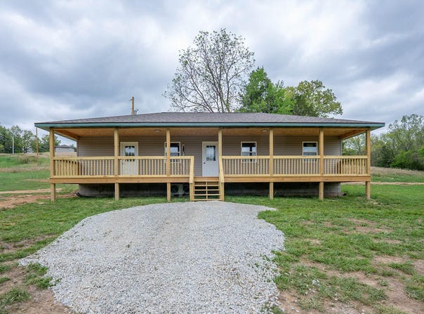 483 Foxden Drive, Gainesville, MO 65655