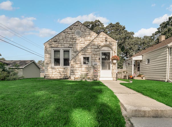 110 S Joliet Street, Hobart, IN 46342