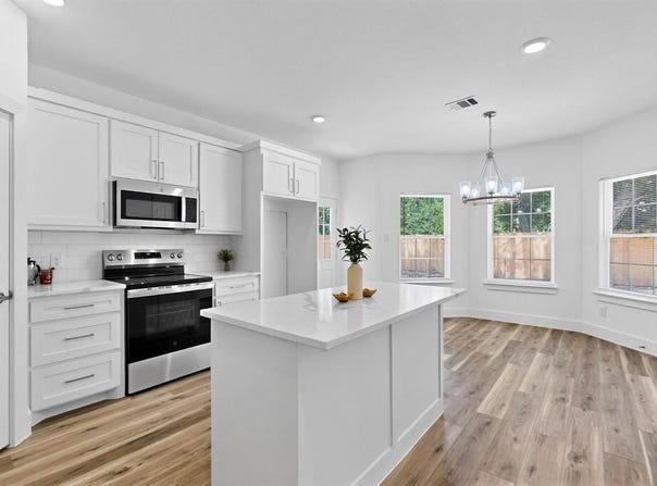 103 S Alma Avenue, Kerens, TX 75144
