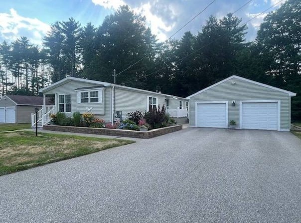9 Commodore Drive, Sanford, ME 04073