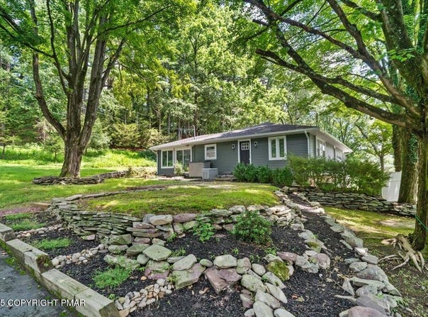 5115 Anona Road, Stroudsburg, PA 18360