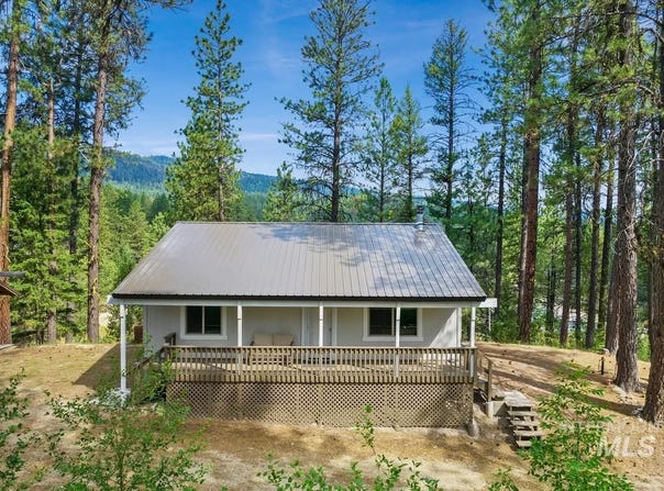 9 Deer Trail, Garden Valley, ID 83622