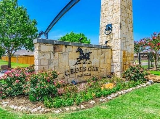 8917 Tenderfoot Lane, Aubrey, TX 76227