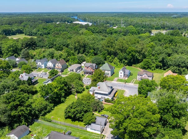 909 2ND STREET, POCOMOKE CITY, MD 21851