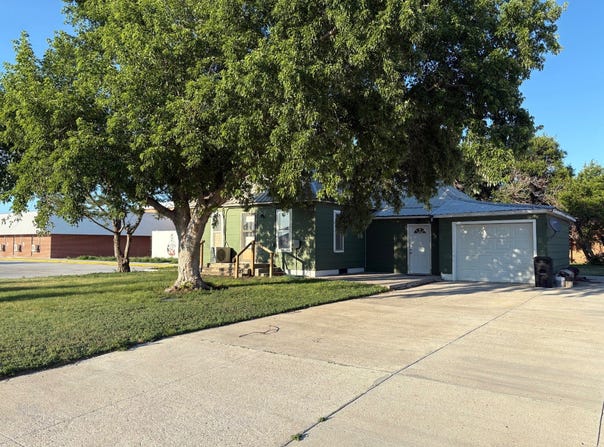 306  N. Jefferson, Logan, KS 67646