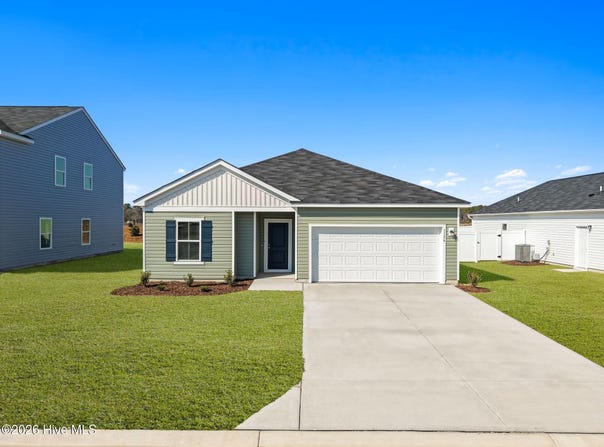 1200 Garland Lake Cir SW, Supply, NC 28462