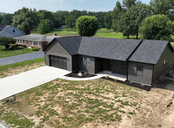 3146 N west Shafer Drive, Monticello, IN 47960