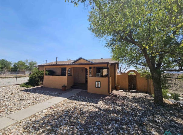 333 E Jefferson Avenue, Gallup, NM 87301
