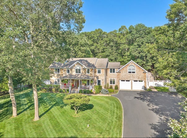 340 North Magee Street, Southampton, NY 11968
