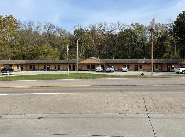 610 Ashley Rd, Boonville, MO 65233