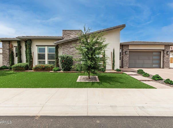 13850 W WEAVER Court, Litchfield Park, AZ 85340