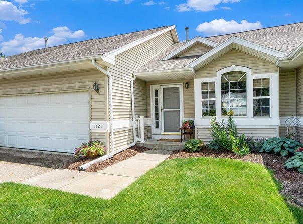 1721 Quail Run Drive, Kalamazoo, MI 49009