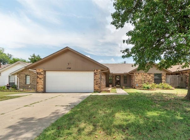 1720 Haven Drive, Midwest City, OK 73130