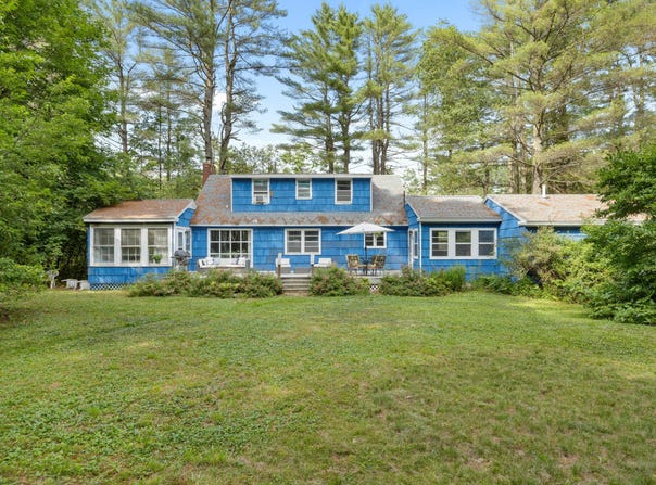 97 Forest Avenue, Orono, ME 04473