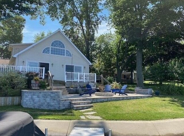 59335 Yeatter Road, Colon, MI 49040