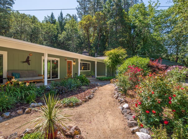 7081 New Hope Road, Grants Pass, OR 97527