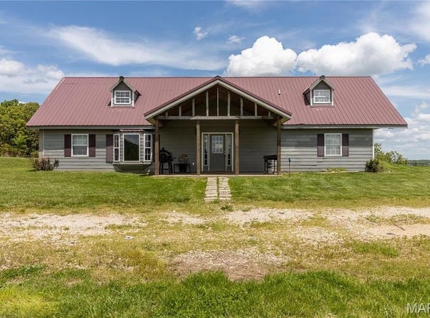 31 Bluestem Road, Iberia, MO 65486