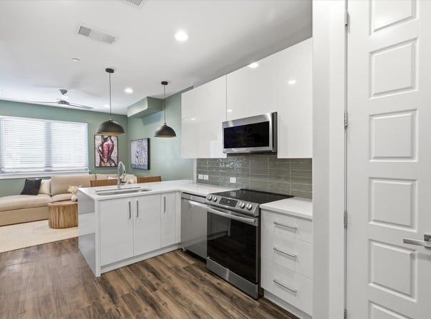 1118 Galveston Avenue, Fort Worth, TX 76104
