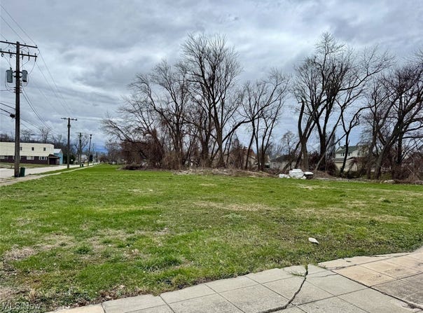Harbor Street, Conneaut, OH 44030